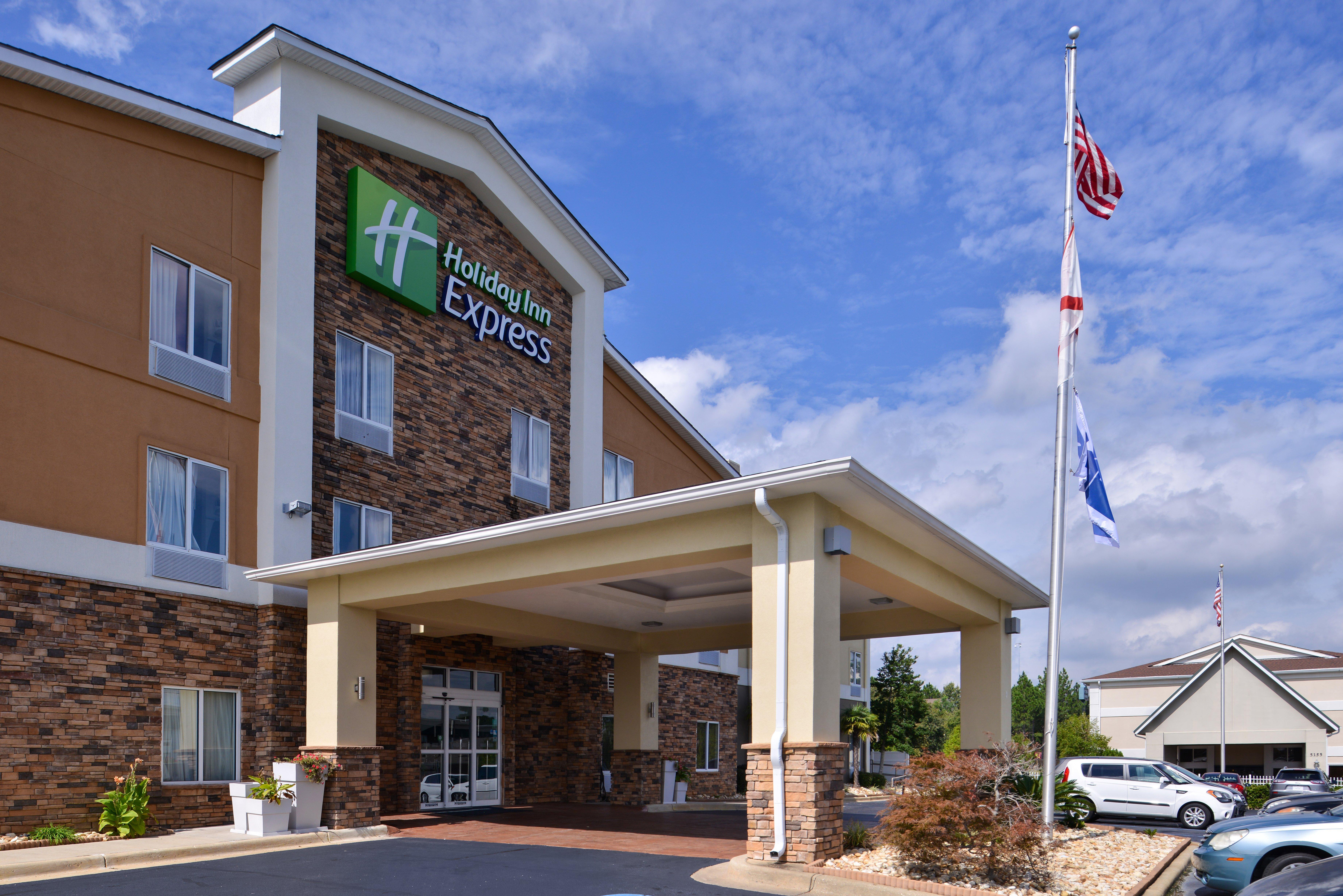 Holiday Inn Express Montgomery East I-85 By Ihg Zewnętrze zdjęcie
