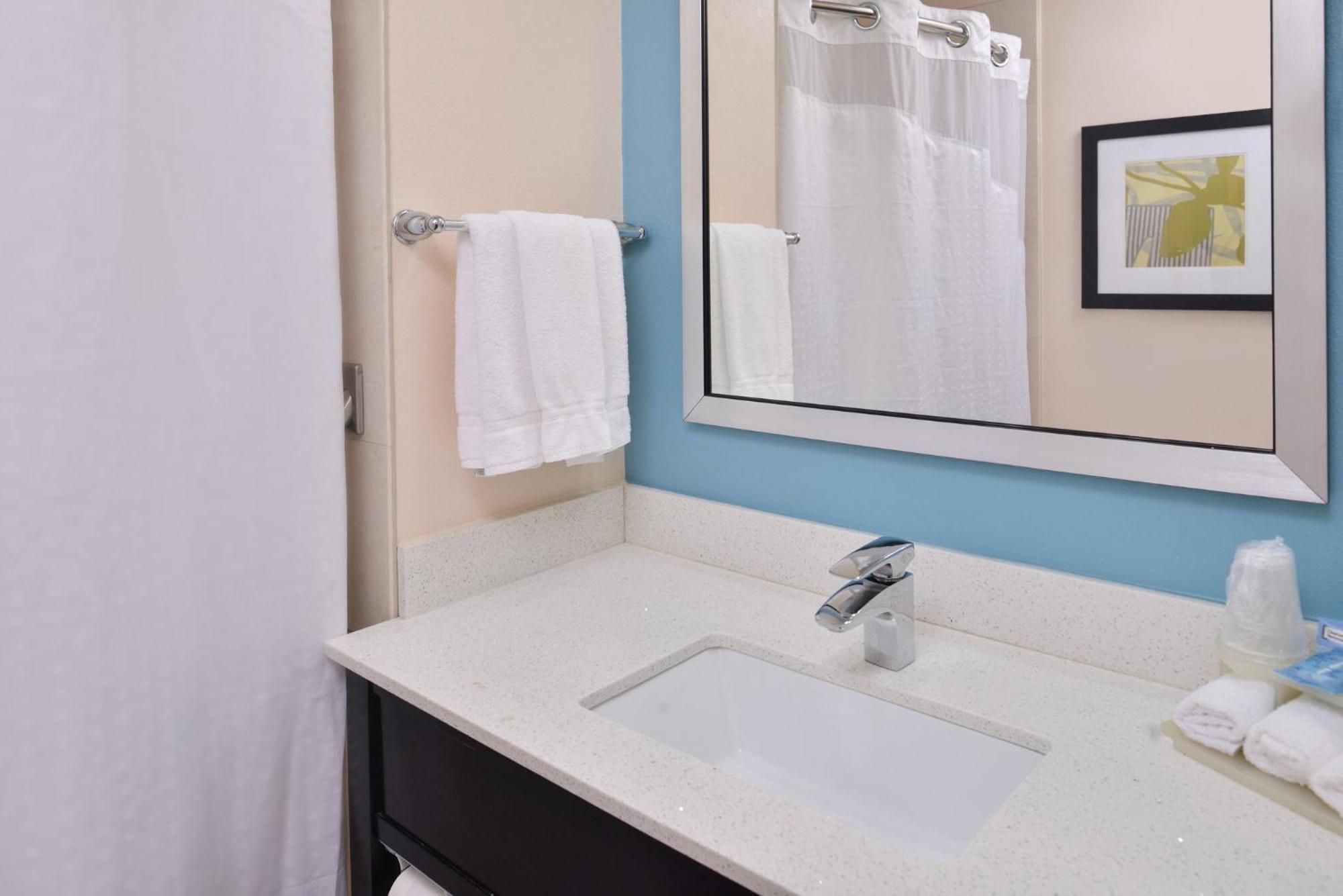 Holiday Inn Express Montgomery East I-85 By Ihg Zewnętrze zdjęcie
