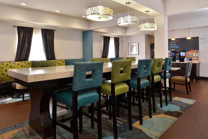 Holiday Inn Express Montgomery East I-85 By Ihg Zewnętrze zdjęcie
